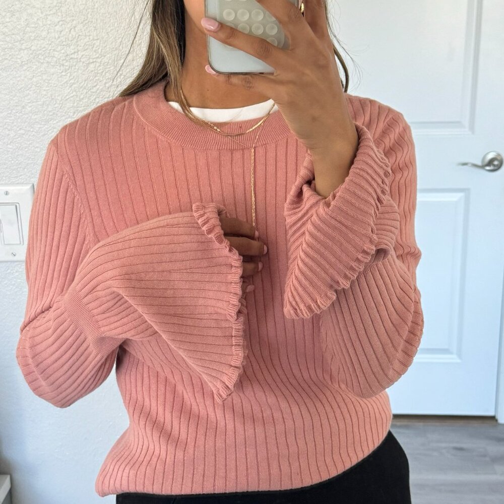 Paige Ribbed Mauve Bell Sleeve Pink Sweater M